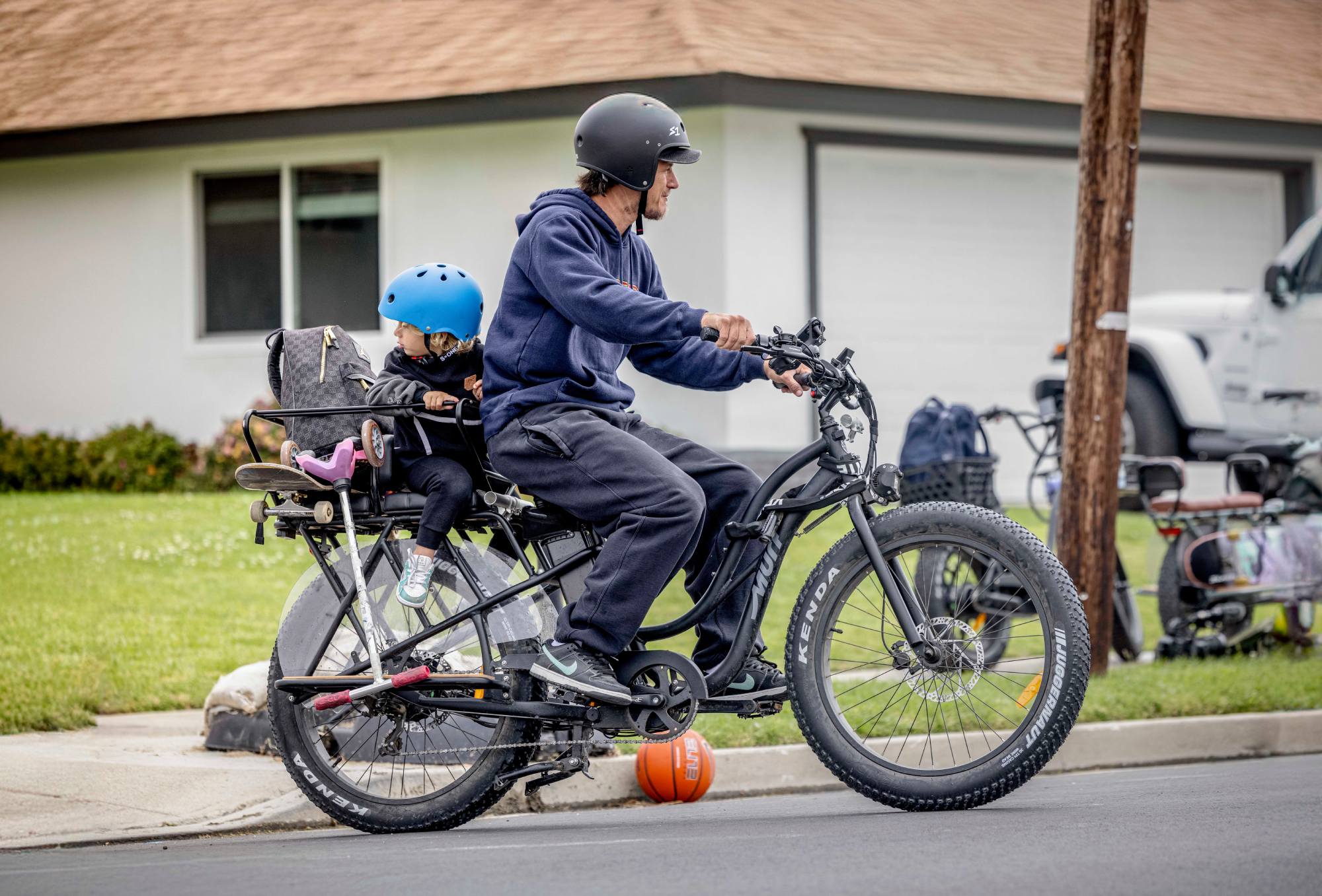 053024_CARLOS_FATHERS_DAY_ALPHA_HIGGS_CARGO_3_1_1