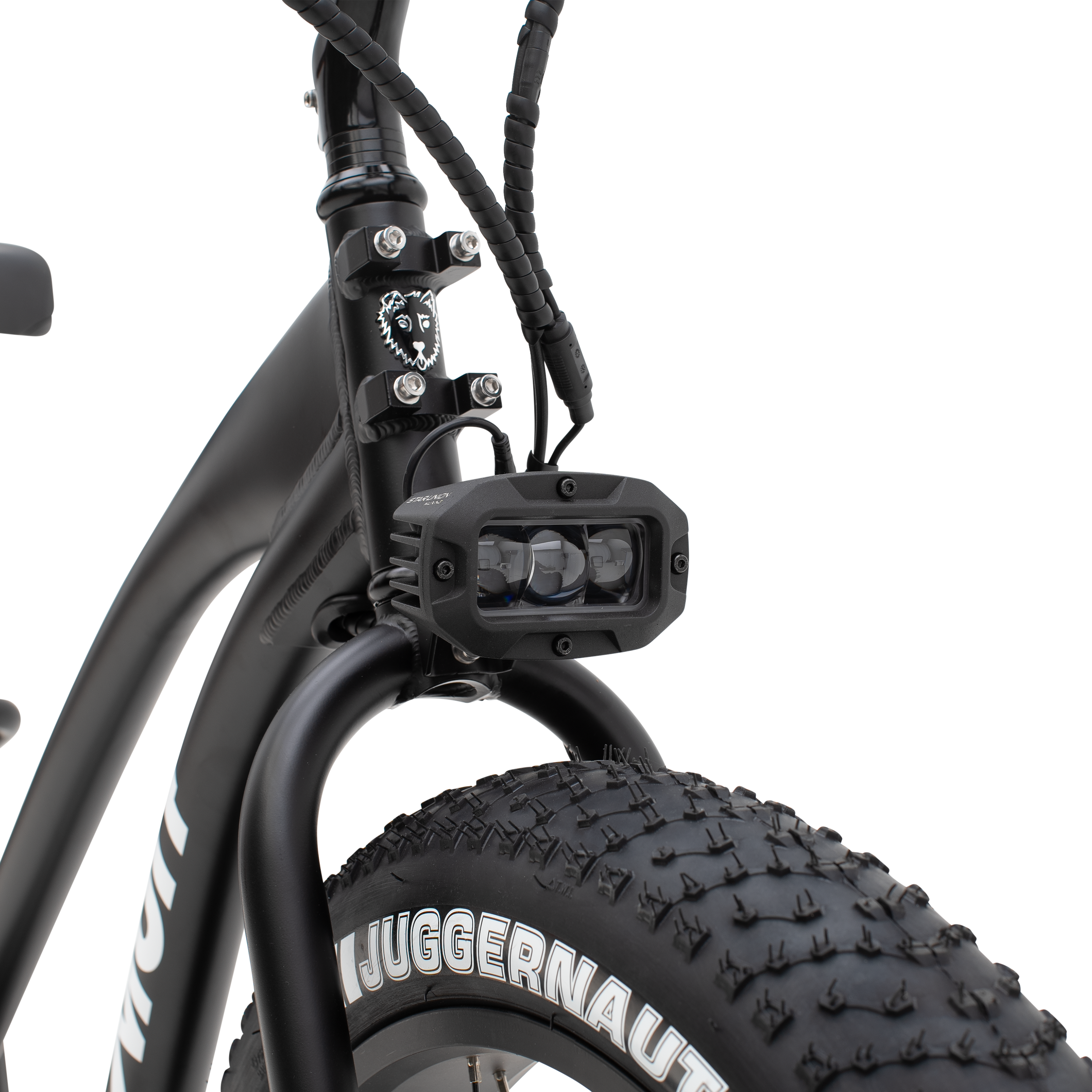 102025_ALPHA_ST_BLK_DETAIL_LIGHT