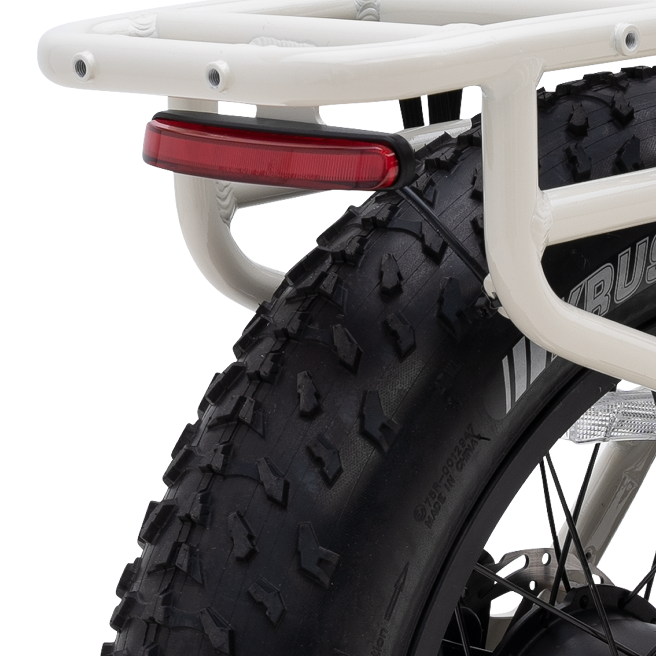 102025_HIGGS_ST_BONE_DETAIL_TIRE_1