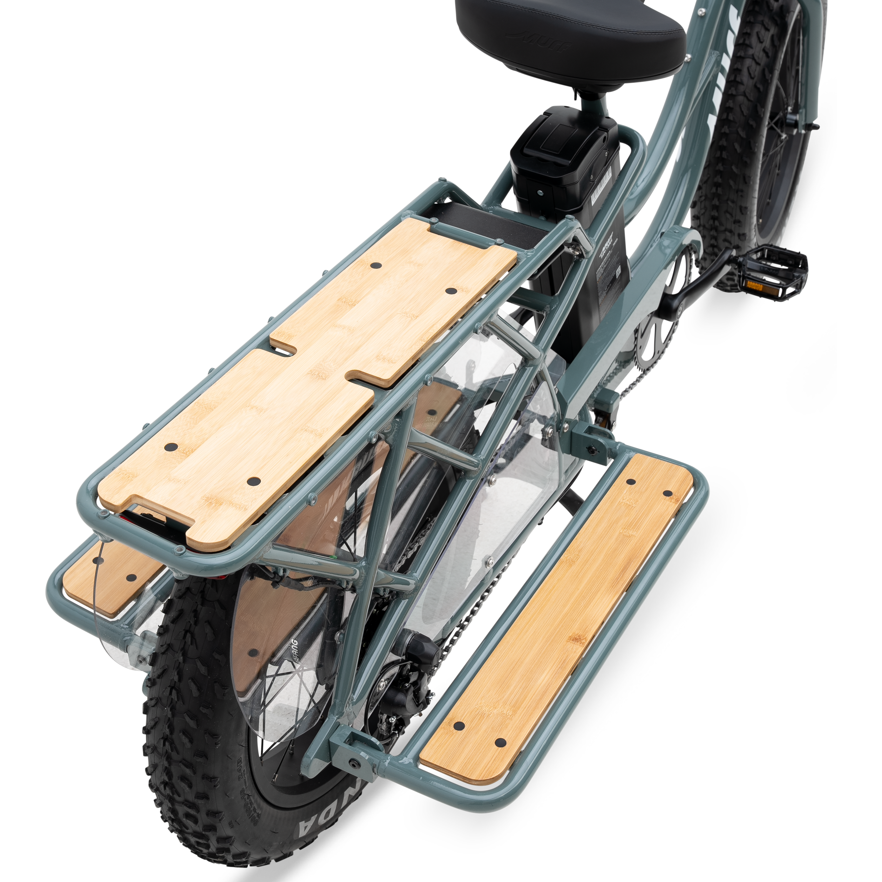 102725_HIGGS_CARGO_SB_DETAIL_FOOTBOARD_DOWN